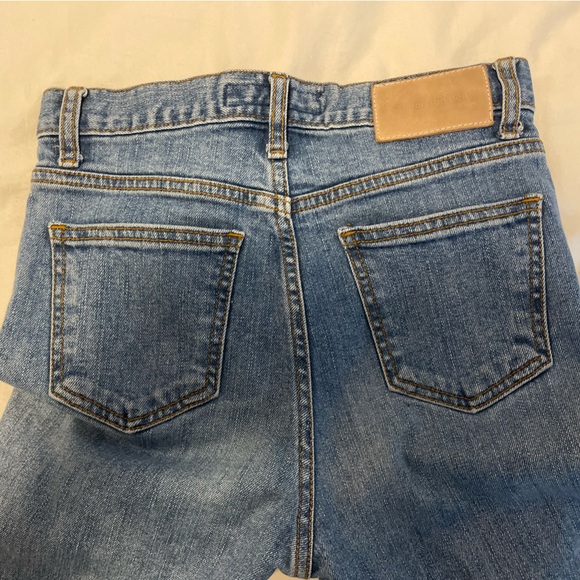 Andersson Bell Unbalance Slip Crop Jeans Medium Wash Blue 25” Waist (apa199w) - Picture 5 of 9